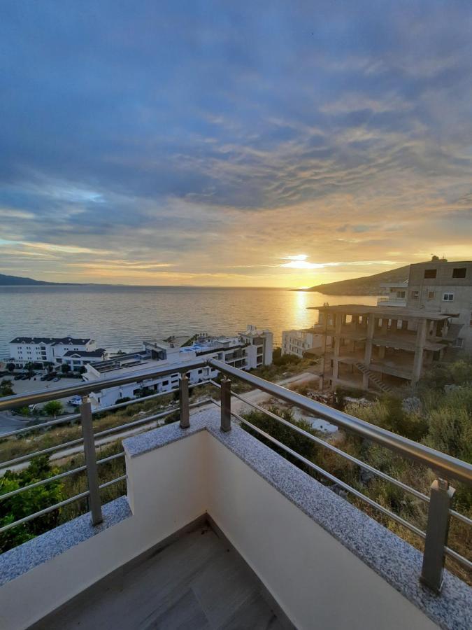 Nora'S Guesthouse ซารานเดอ ภายนอก รูปภาพ
