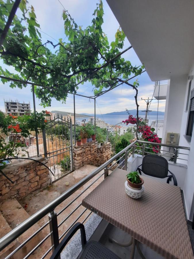 Nora'S Guesthouse ซารานเดอ ภายนอก รูปภาพ